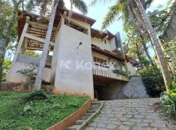 Casa · Sobrado à venda com 4 quartos em Luiz Fagundes, Mairiporã