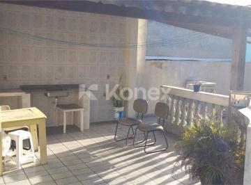 Casa · Sobrado à venda com 3 quartos em Vila Palmares, Santo André