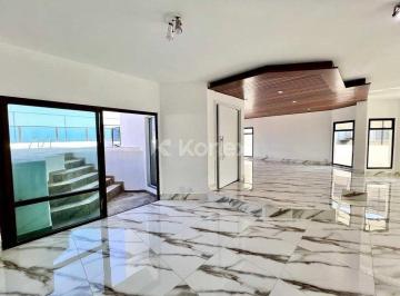 Apartamento · Cobertura à venda com 3 quartos em Vila Zilda, Guarujá