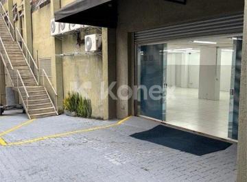 Comercial · Casa comercial à venda ou para alugar com 700 m² em Santana, São Paulo