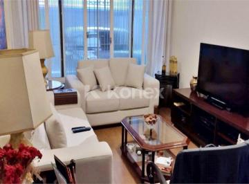 Casa · Sobrado à venda com 2 quartos em Jardim das Laranjeiras, São Paulo
