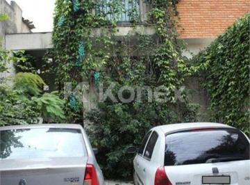 Casa · Sobrado à venda com 3 quartos em Vila Guaca, São Paulo