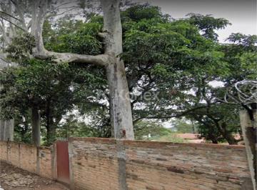 Terreno · Terreno à venda com 572 m² em Vila Irmãos Arnoni, São Paulo