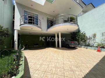 Casa · Sobrado à venda com 4 quartos em Jardim Virginia Bianca, São Paulo