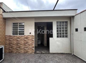 Casa · Sobrado à venda com 3 quartos em Vila Guaca, São Paulo