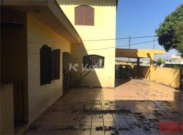 Casa · Sobrado à venda com 3 quartos em Vila Virginia, São Paulo