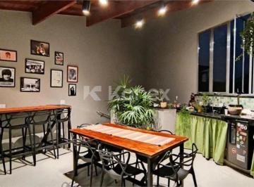 Casa · Sobrado à venda com 3 quartos em Vila Paulistana, São Paulo