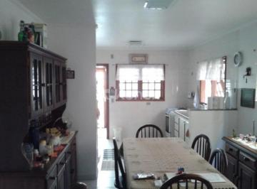Casa · Sobrado à venda com 3 quartos em Horto Florestal, São Paulo