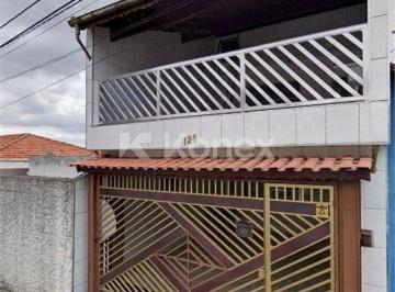 Casa · Sobrado à venda com 3 quartos em Vila Virginia, São Paulo