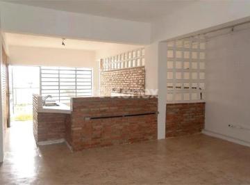Comercial · Casa comercial à venda com 280 m² em Vila Paulo Silas, São Paulo