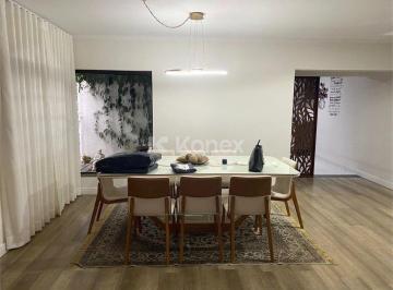 Casa · Sobrado à venda com 3 quartos em Vila Moreira, São Paulo