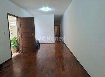 Casa · Sobrado à venda ou para alugar com 3 quartos em Vila Madalena, São Paulo.