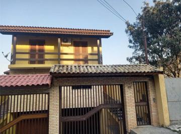 Casa · Sobrado à venda com 3 quartos em Vila Cachoeira, São Paulo