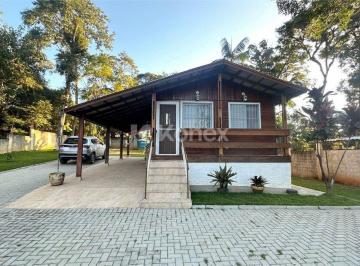 Casa · Chalé à venda 2 dormitórios 1 suíte mini cozinha sala jantar e estar varanda 15 vagas - Mantiqueira