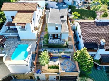 Casa · Sobrado à venda com 3 quartos em Jardim Ibiratiba, São Paulo