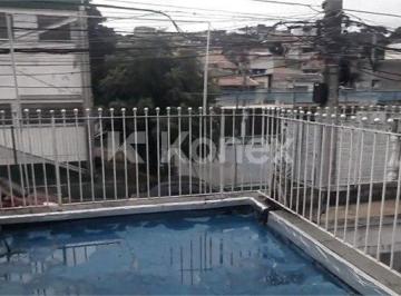 Casa · Sobrado à venda com 5 quartos em Vila Yolanda, Osasco