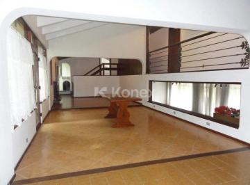 Casa · Sobrado à venda com 5 quartos em Jardim Ibiratiba, São Paulo