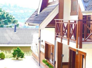 Casa · Casa em Condomínio à venda com 400 m² em Vila Inglesa, Campos do Jordão