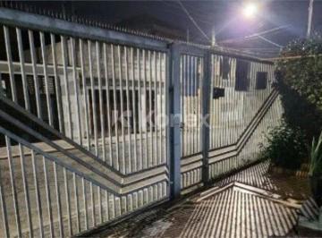 Casa · Sobrado à venda com 3 quartos em Vila Nova, São Paulo