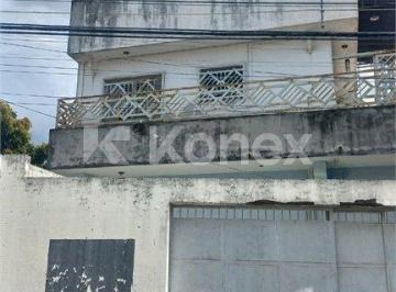 Casa · Casa à venda com 4 quartos em Torres Tibagy, Guarulhos