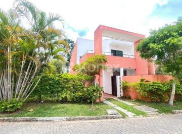 Casa · Casa em Condomínio para alugar com 3 quartos em Jardim Santa Izabel, Cotia