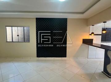 Casa · 270m² · 3 Quartos · 1 Vaga · CASA À VENDA | 3 QUARTOS, SUÍTE COM CLOSET E 2 VAGAS DE GARAGEM