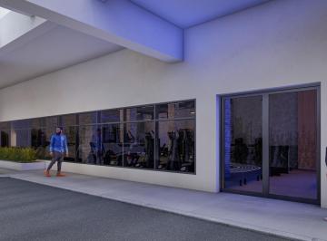 Comercial , Curitiba · Loja Comercial 300 m² no Portão, Investimento com Renda e Potencial de Valorização