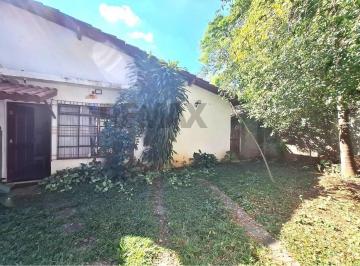 Casa · 467m² · 2 Quartos · 3 Vagas · Terreno com 467m² em Guarulhos!