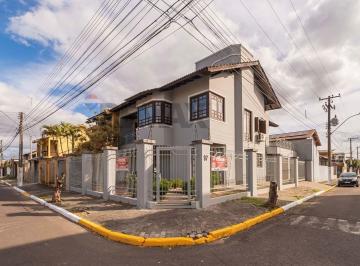 Casa · 220m² · 4 Quartos · 4 Vagas · Sobrado de esquina com 4 quartos em Cachoeirinha, bairro Parque da Matriz.