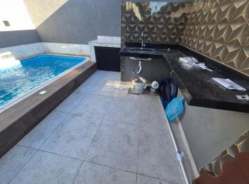 Casa · 71m² · 2 Quartos · 2 Vagas · Casa Térrea Geminada 2 dorms com Piscina no Caiçara - Financia!