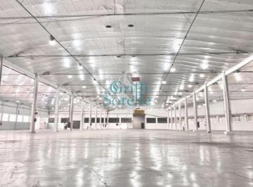 Comercial · 5272m² · 10 Vagas · Galpão para Alugar em Jardim Humaitá - São Paulo/SP.