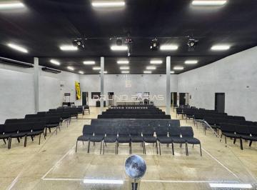 Comercial · 500m² · 70 Vagas · Galpão Reformado (Ideal para Igrejas) Pistão Sul Taguatinga