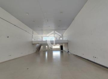 Comercial · 590m² · 5 Vagas · Prédio Comercial com 3 pavimentos, 4 banheiros e 5 vagas, para Locação no Ipiranga.