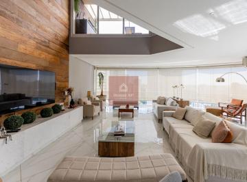 Apartamento · 287m² · 3 Quartos · 5 Vagas · Cobertura 287 m2, 3 suítes todas com closet, 5 vagas grandes e determinadas