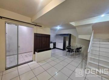 Casa · 2 Quartos · 1 Vaga · Casa c/ Dois Andares - 2 Qts - Cidade Nova - Itajaí/SC