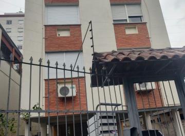 Apartamento · 42m² · 1 Quarto · 1 Vaga · Apartamento de 1  quarto e 1 vaga de garagem no bairro Partenon em Porto Alegre