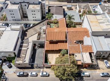 Comercial · 386m² · 3 Quartos · 3 Vagas · Casa comercial à venda na Rua 135 com 386 m² e terreno de 560 m²