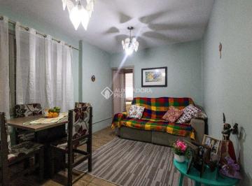 Apartamento · 46m² · 2 Quartos · Apartamento 2 dormitórios no Centro Histórico, 46m² de frente para Praça Otavio Rocha