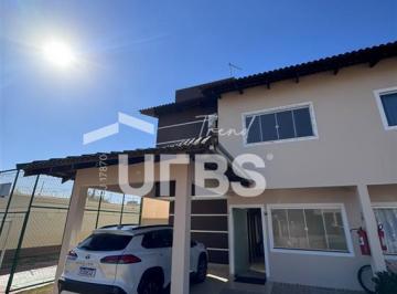 Casa · 136m² · 3 Quartos · SOBRADO NA 405 SUL