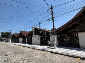 Casa · 88m² · 2 Quartos · 1 Vaga · Espaçosa Casa em Condomínio no Ocian, Praia Grande - 2 Quartos e Suíte