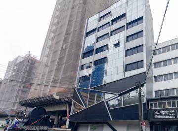 Fachada · Comercial para aluguel - no Centro
