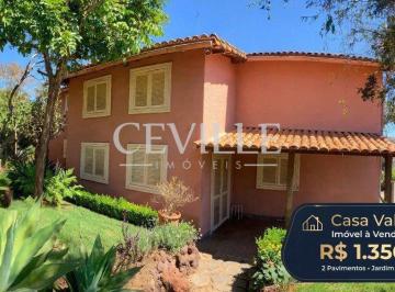 Frente da casa com lindo paisagismo. · Exclusividade e oportunidade no Vale do Sol