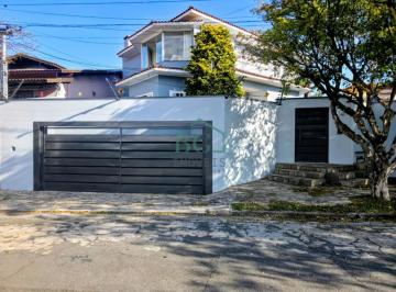FACHADA · Excelente casa de alto padrão á venda no bairro Jardim Novo Mundo em Poços de Caldas MG.