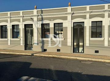 Comercial · 220m² · 30 Vagas · Ponto Comercial no Centro de Itu com 30 Vagas | Venda ou Locação