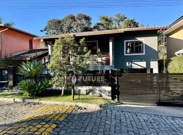 Casa · 250m² · 4 Quartos · 1 Vaga · Casa à venda no bairro Posse - Teresópolis/RJ