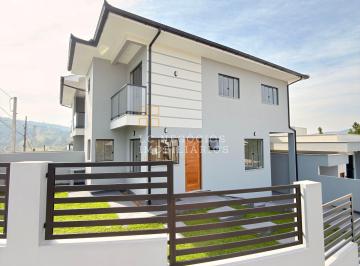 Casa · 102m² · 3 Quartos · 1 Vaga · Sobrado à venda no bairro Potecas - São José/SC