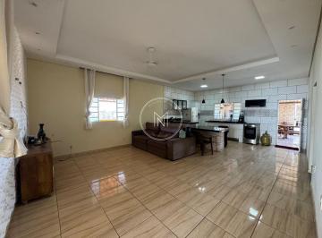 Casa · 90m² · 3 Quartos · 1 Vaga · Casa à Venda no Bairro Nazaré – São Joaquim de Bicas/MG