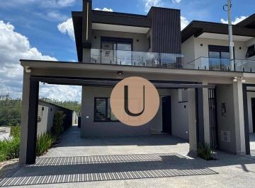 060e1ecfb6c4d552e90fc2c31756c887428c4e42 · CASA À VENDA NO PORTAL DOS IPÊS III | 188 M² | 3 SUÍTES | PISCINA | VISTA PERMANENTE | ENERGIA FOTOV