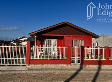 Casa · 100m² · 3 Quartos · 1 Vaga · Casa à venda no bairro Balneario Bellatorres - Passo de Torres/SC