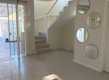 Casa · 72m² · 2 Quartos · 1 Vaga · GEMINADO LOCAÇÃO